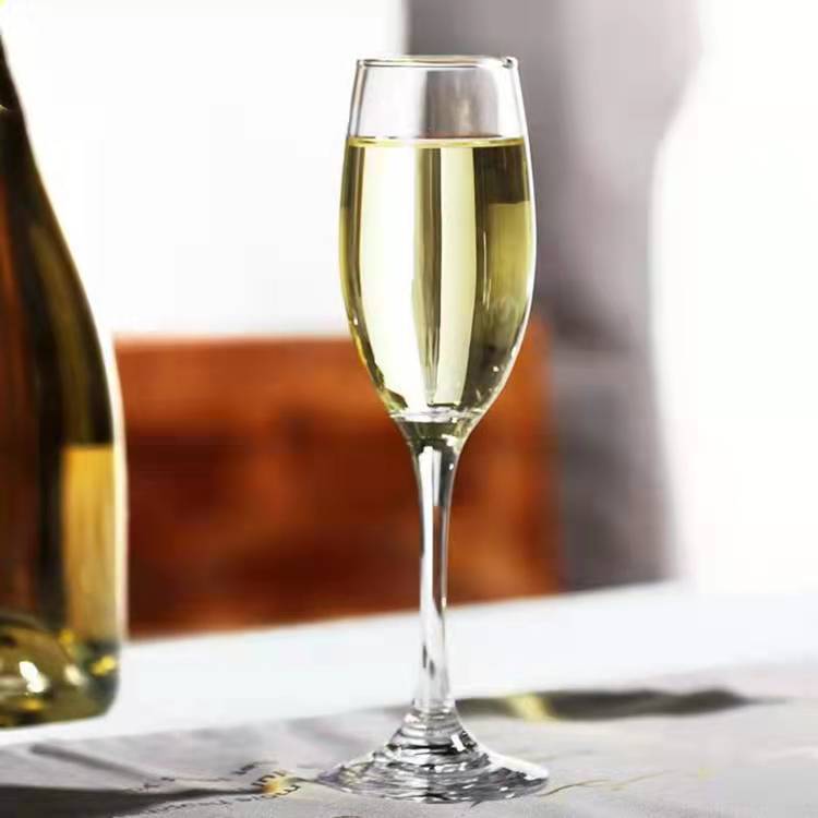 Elevate Your Celebrations with Our Crystal Champagne Glass