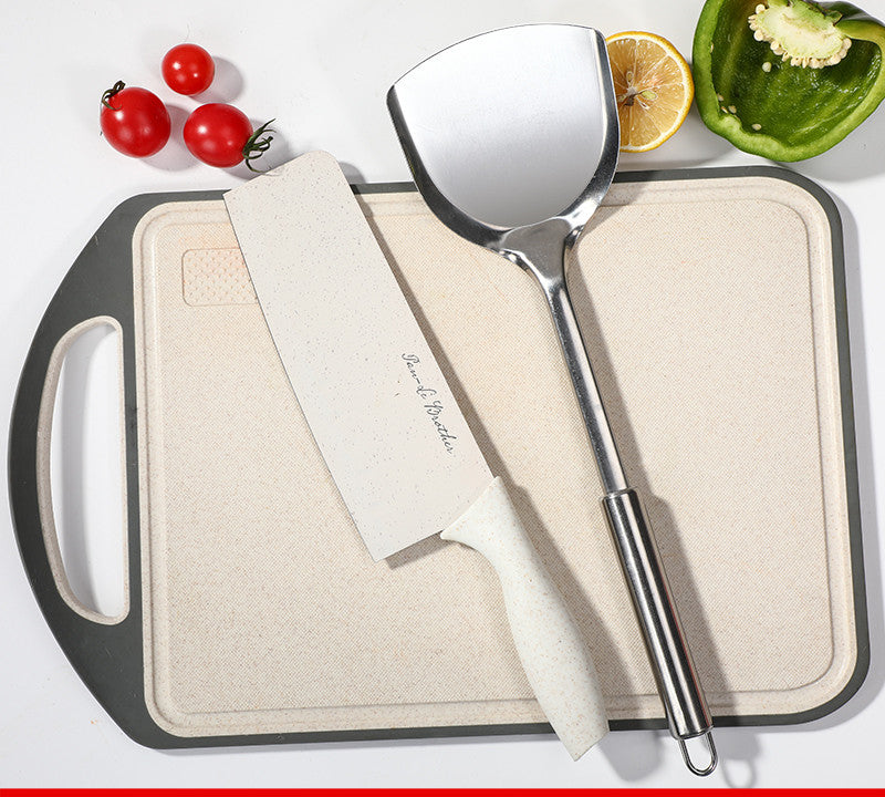 Kitchen Knife And Cutting Board