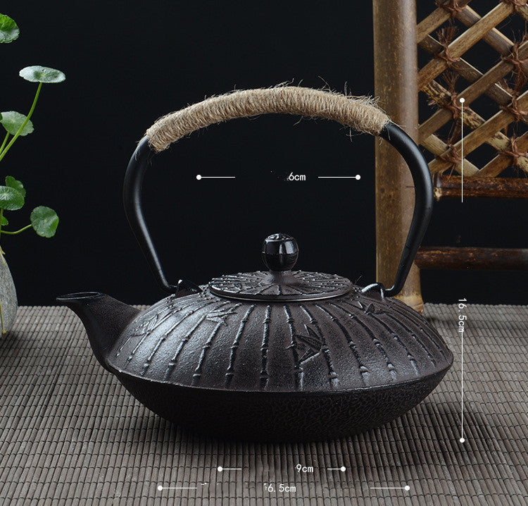 Cast iron kettle